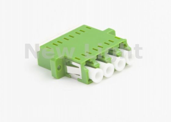 kopen 4-poorts LC APC glasvezelkoppelaar met standaard flens en Quad LC-adapter voor connectiviteit met hoge dichtheid online manufacture
