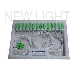 kopen PLC van 1x8 LGX Vezel Optische Splitser 1x32 met Sc-APC Verlies van de Schakelaar het Lage Toevoeging online manufacture