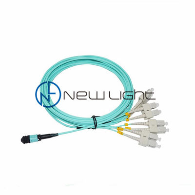 kopen Vrouwelijke MPO naar 4 DX SC OM3 Multimode Glasvezelkabel met LSZH Jacket MPO Trunk Kabel online manufacture