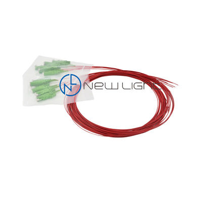kopen LC/APC Connector OS2 Single Mode Optical Fiber Patch Cord met ≤0,3 dB Invoegverlies voor FTTH FTTB FTTX Netwerken online manufacture