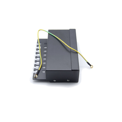 Zwart 1U-rack montagebaar metalen patchpaneel voor RJ45 Ethernet-terminatie