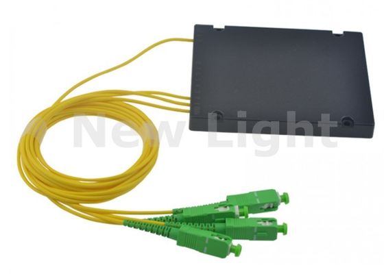 1x3 PLC Glasvezel Splitter Single Mode met SC APC Connector voor FTTH Toepassingen