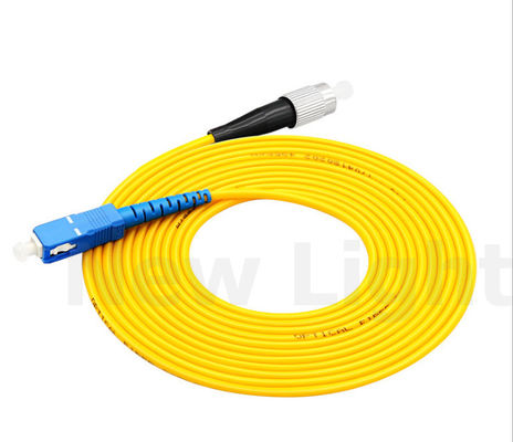 FC-SC Single Mode Fiber Optic Patch Cord met een diameter van 3,0 mm en een laag invoegverlies