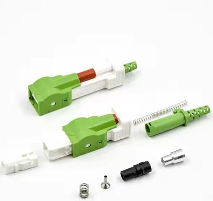 Automatische sluiter SC/APC glasvezelconnector met automatische sluiter en stoflaserbescherming voor 200 paringscycli