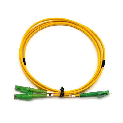 E2000 APC Metal Cap Connector Single Mode Fiber Optic Patch Cord met 3.0mm PVC Gele Buitenmantel