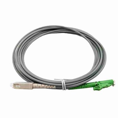 E2000 tot SC FC Bepantserde glasvezel patch cord Groene kleur roestvrijstalen kabel