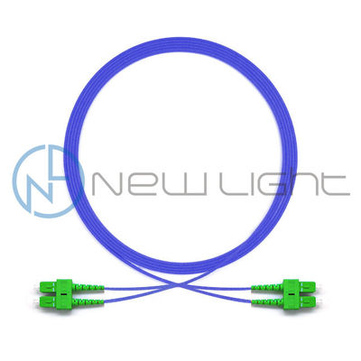 Keramische ferrule SC APC 1310nm anti-rat gewapende glasvezel patch kabel voor FTTH-netwerken